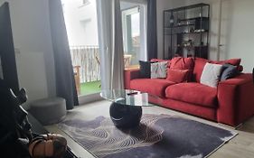 Appartement Cosy Et Equipe