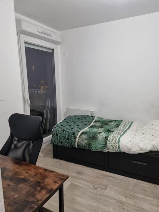 Appartement Cosy Et Equipe Meaux Extérieur photo